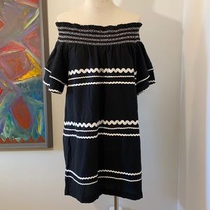 Mudpie off shoulder dress